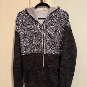 Ladies Gray Patterned Hoodie Sweater